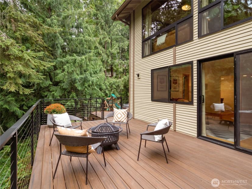 Property photo for 4851 88th Place Se, Mercer Island photo 28