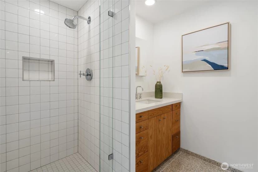 Property photo for 4851 88th Place Se, Mercer Island photo 23