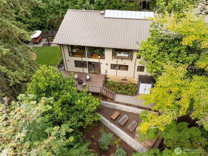 Property photo for 4851 88th Place Se, Mercer Island photo 35