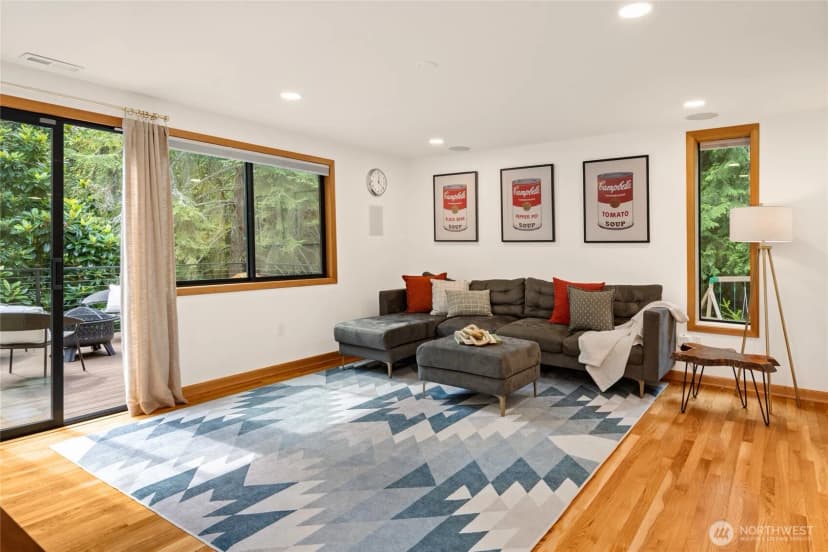 Property photo for 4851 88th Place Se, Mercer Island photo 20