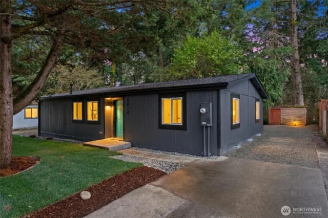 Property photo for 9814 191st Street E, Puyallup