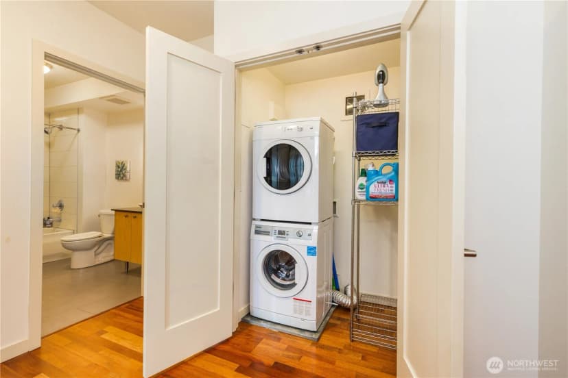 Property photo for 3104 Western Ave #603, Seattle photo 11
