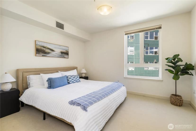 Property photo for 3104 Western Ave #603, Seattle photo 7