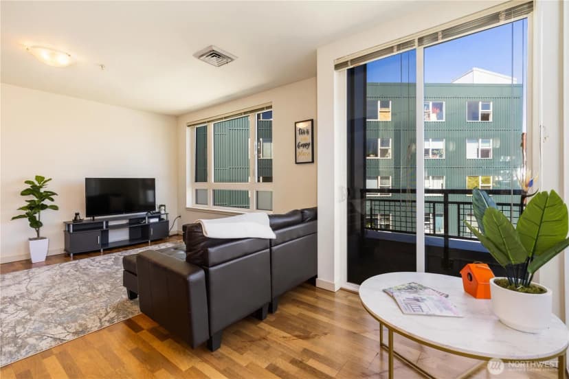 Property photo for 3104 Western Ave #603, Seattle photo 21