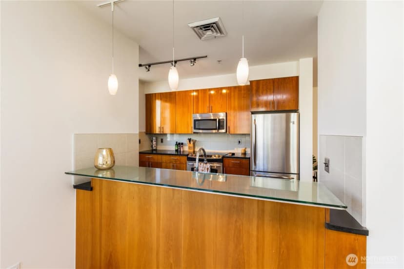 Property photo for 3104 Western Ave #603, Seattle photo 23