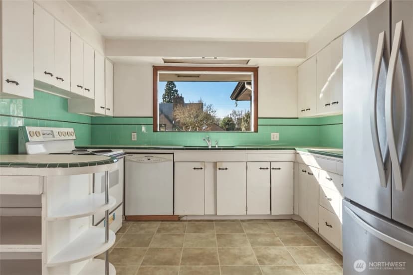 Property photo for 3232 Maringo Road Se, Olympia photo 10