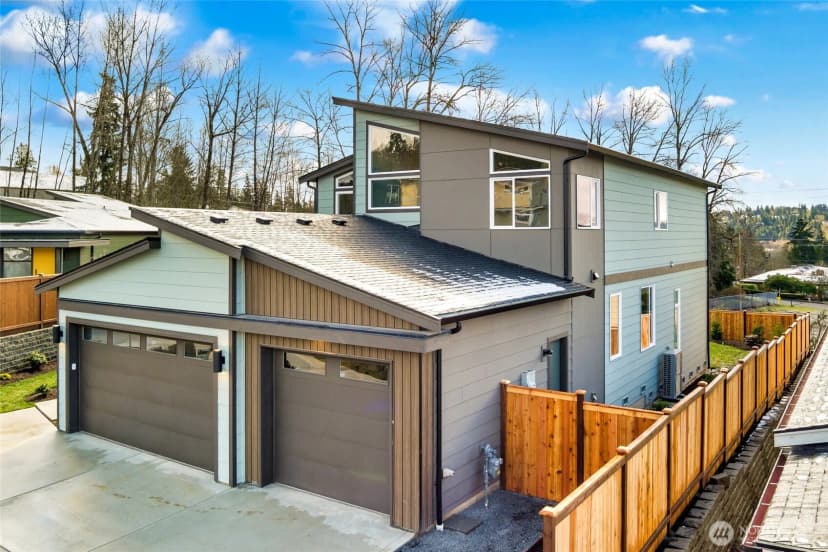 Property photo for 10035 Ne 196th. Place, Bothell photo 28