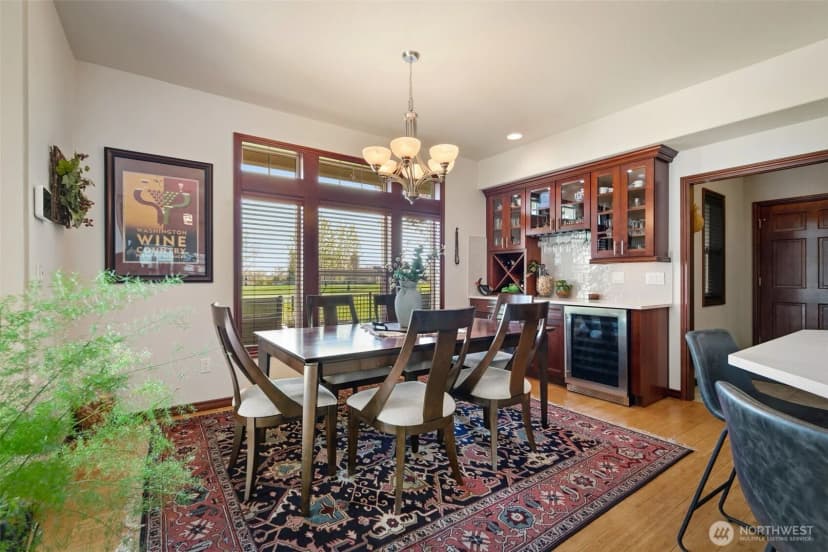 Property photo for 2205 S 88th Avenue, Yakima photo 12