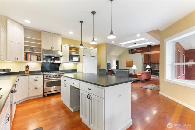 Property photo for 180 Trinity Drive, Castle Rock