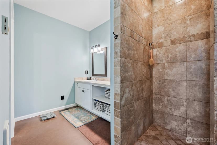 Property photo for 180 Trinity Drive, Castle Rock photo 16