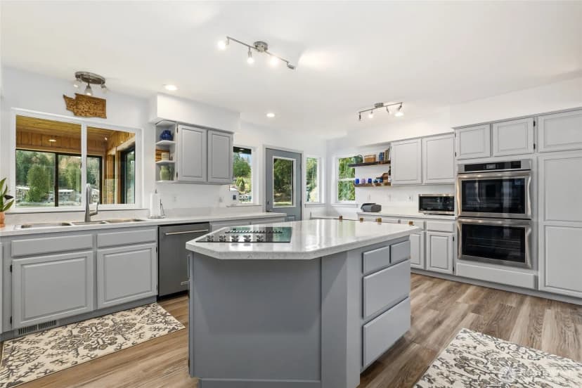 Property photo for 6920 179th Place Nw, Stanwood photo 11