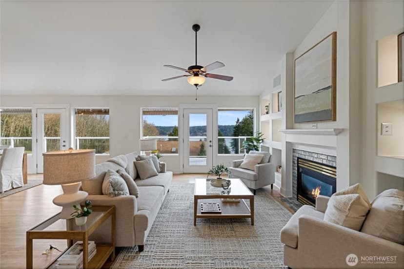 Property photo for 12421 6th Avenue Nw, Gig Harbor photo 4