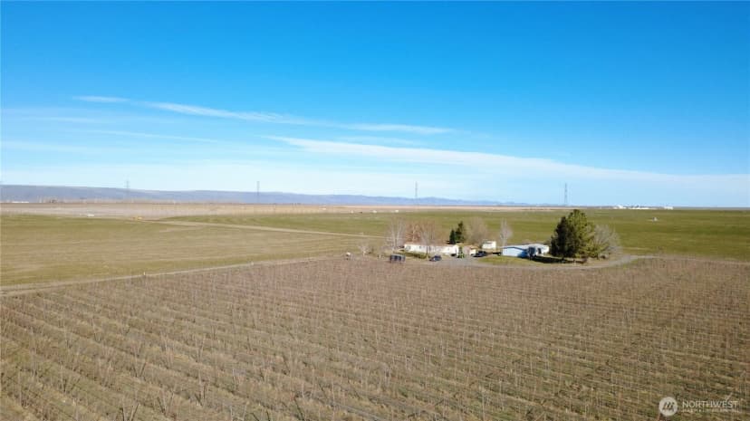 Property photo for 16002 Road 28 Sw, Mattawa photo 24