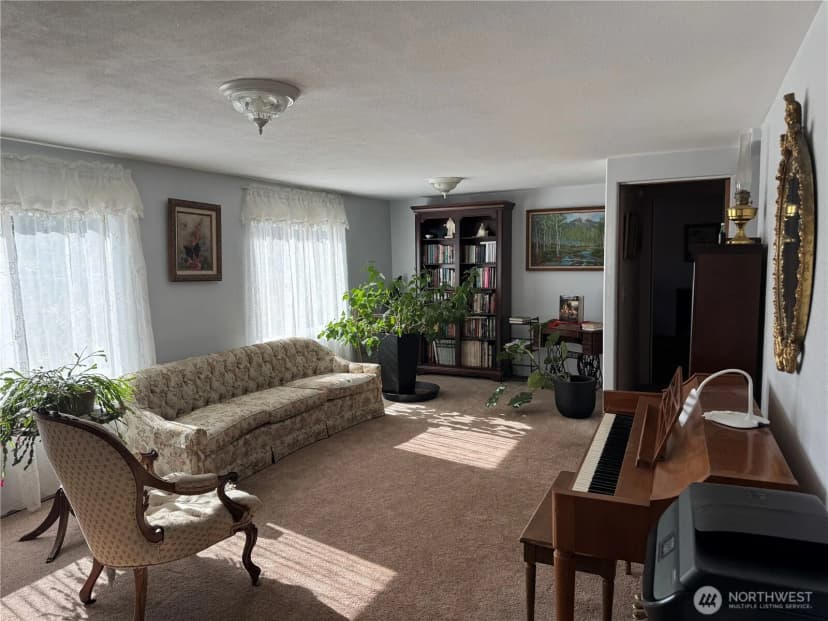 Property photo for 16002 Road 28 Sw, Mattawa photo 9