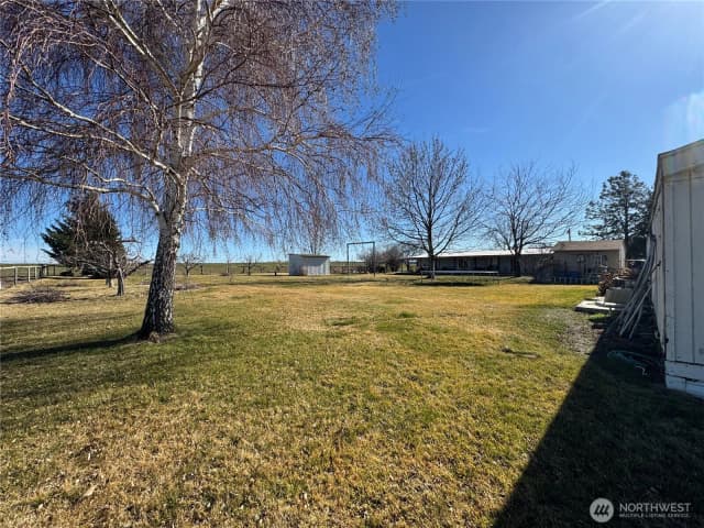 Property photo for 16002 Road 28 Sw, Mattawa photo 5