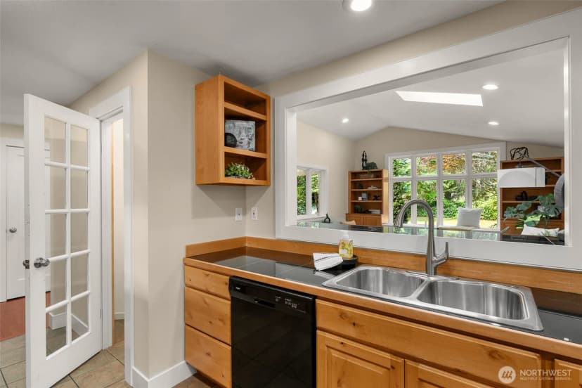 Property photo for 17030 174th Avenue Ne, Woodinville photo 17