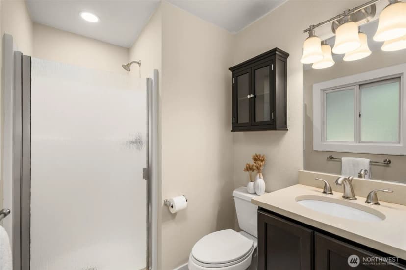 Property photo for 17030 174th Avenue Ne, Woodinville photo 23