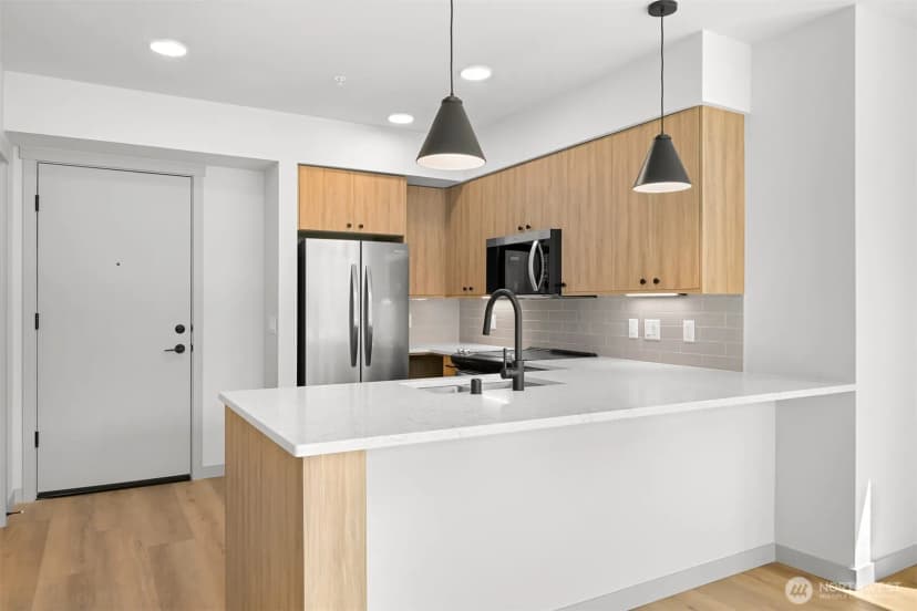 Property photo for 820 N State Street #521, Bellingham photo 7