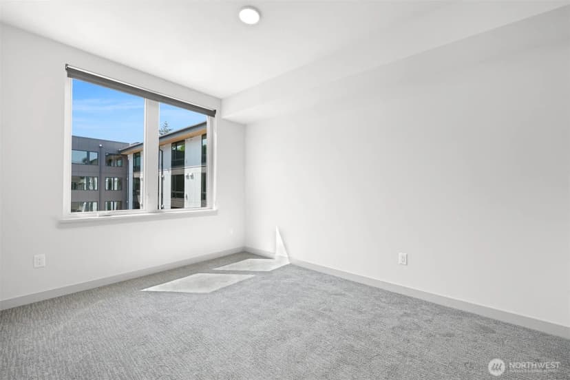 Property photo for 820 N State Street #521, Bellingham photo 13