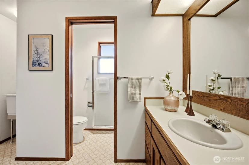 Property photo for 12656 Blakely Place Nw, Seattle photo 29