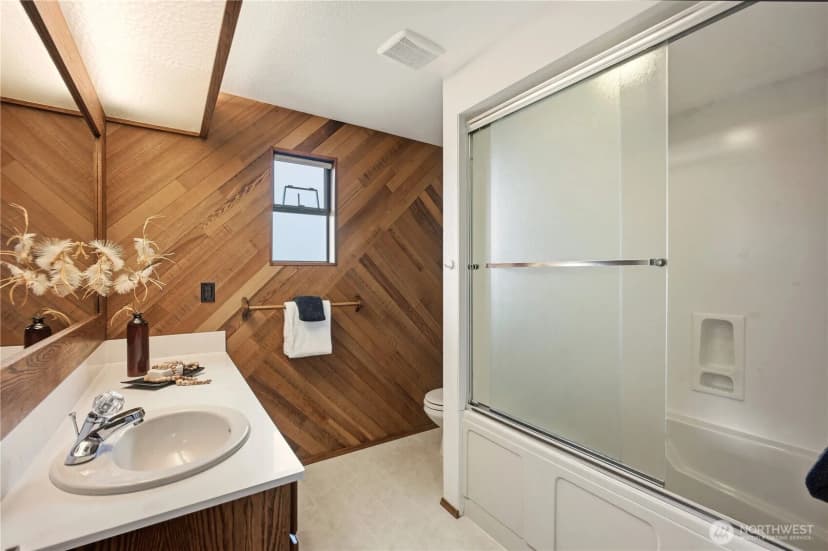 Property photo for 12656 Blakely Place Nw, Seattle photo 22