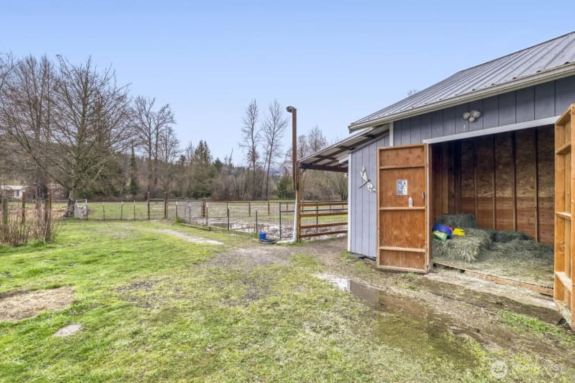Property photo for 35605 State Route 2, Sultan photo 25