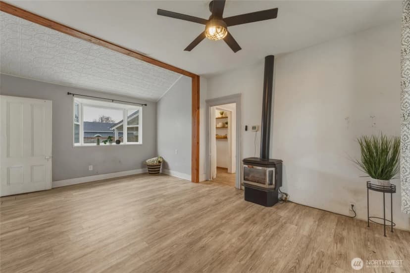Property photo for 309 E Cherry Street, Walla Walla photo 6