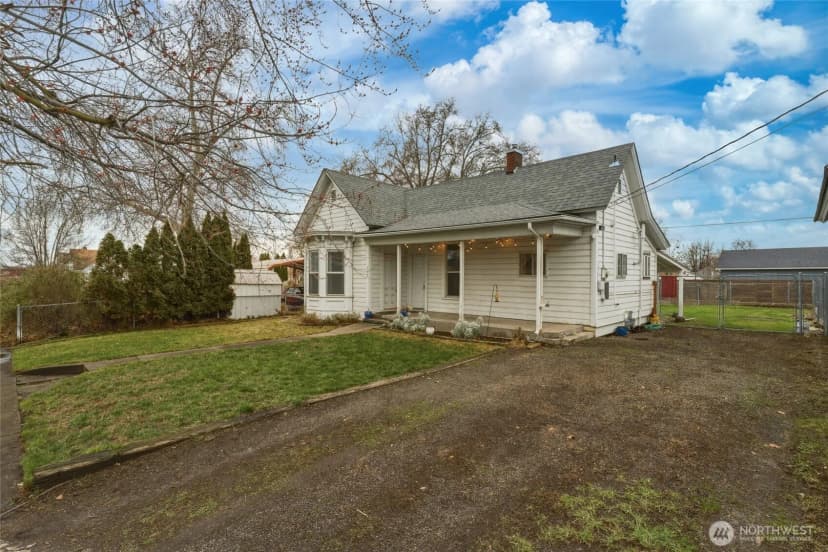 Property photo for 309 E Cherry Street, Walla Walla