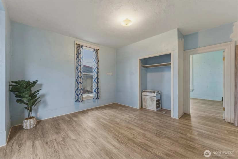 Property photo for 309 E Cherry Street, Walla Walla photo 9