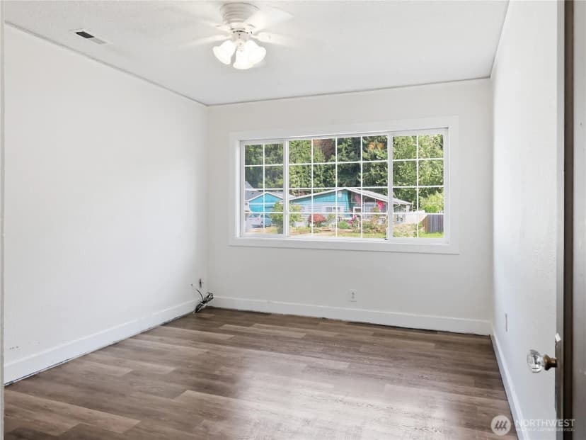 Property photo for 2409 Cherry Street, Aberdeen photo 16