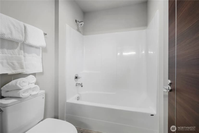 Property photo for 13871 16th Avenue E #90, Tacoma photo 8