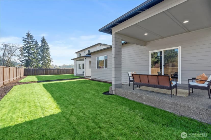 Property photo for 13871 16th Avenue E #90, Tacoma photo 4