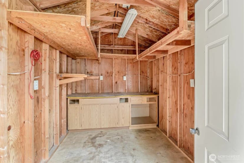 Property photo for 2611 Ne 23rd Place, Renton photo 27