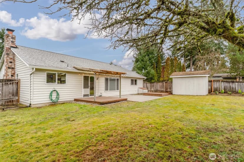 Property photo for 2611 Ne 23rd Place, Renton photo 23