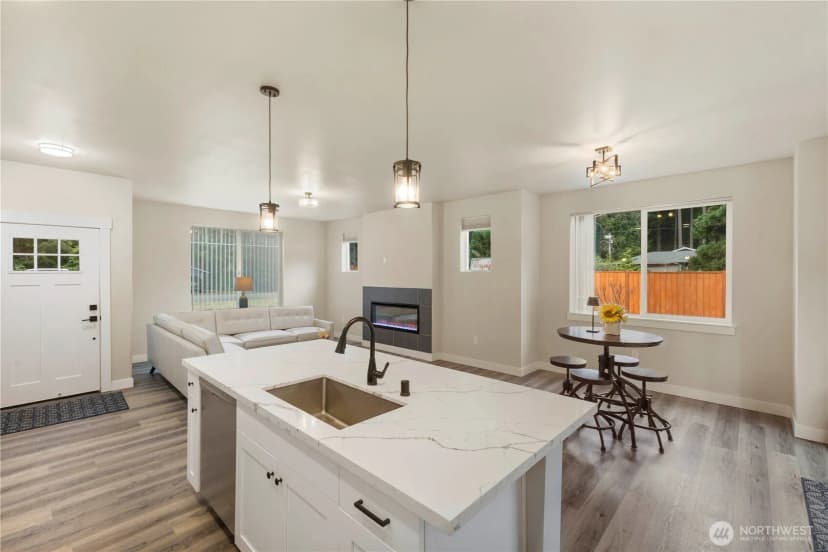 Property photo for 11217 Country Club Place, Anderson Island photo 9