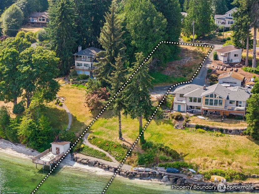 Property photo for 17274 Angeline Avenue South Ne, Suquamish photo 9