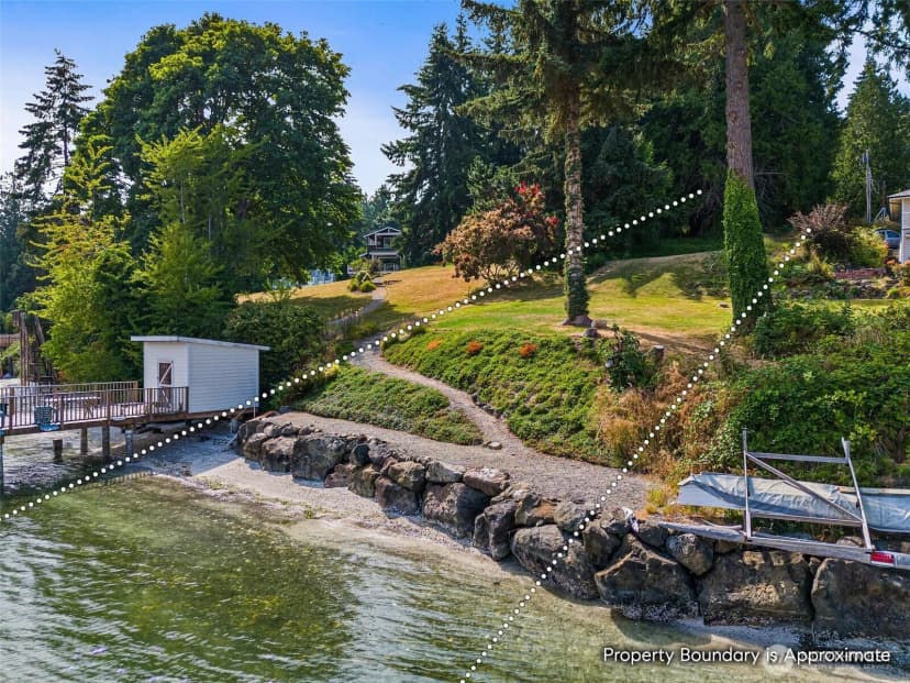 Property photo for 17274 Angeline Avenue South Ne, Suquamish photo 8