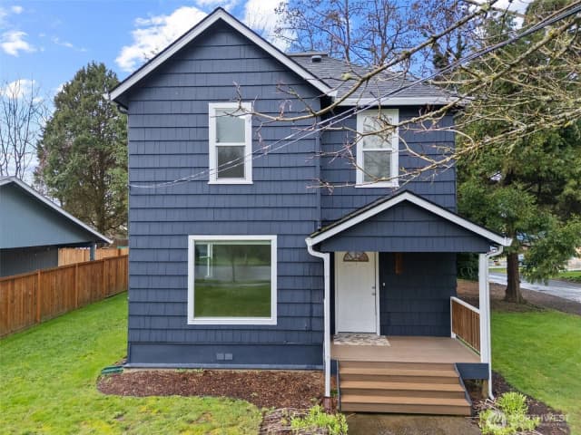 Property photo for 713 N Main Avenue, Ridgefield