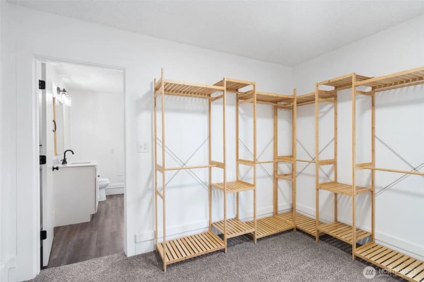 Property photo for 713 N Main Avenue, Ridgefield photo 33