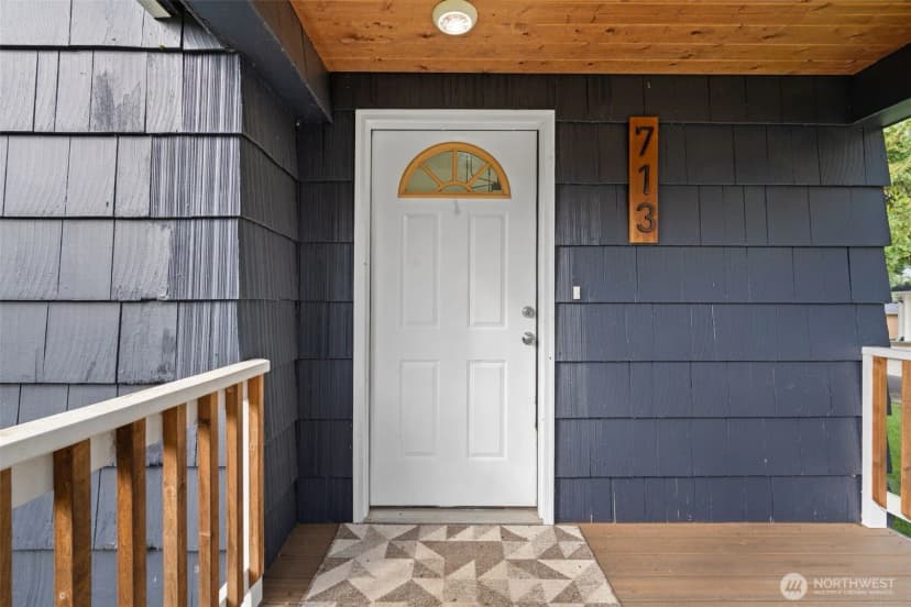 Property photo for 713 N Main Avenue, Ridgefield photo 5