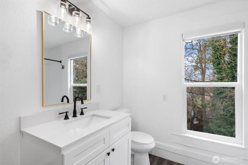 Property photo for 713 N Main Avenue, Ridgefield photo 36