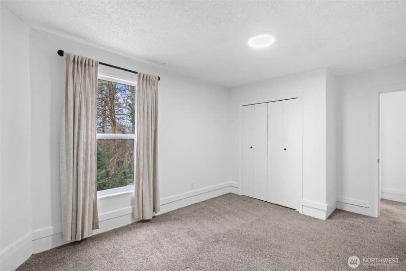 Property photo for 713 N Main Avenue, Ridgefield photo 31