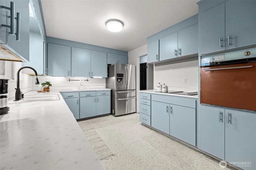 Property photo for 105 Sw 129th Street, Burien photo 11