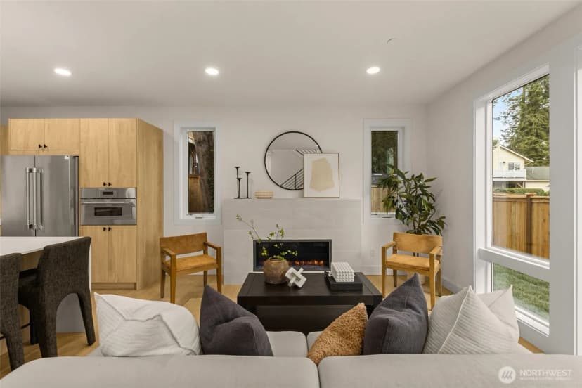 Property photo for 11413 Ne 91st Street, Kirkland photo 5