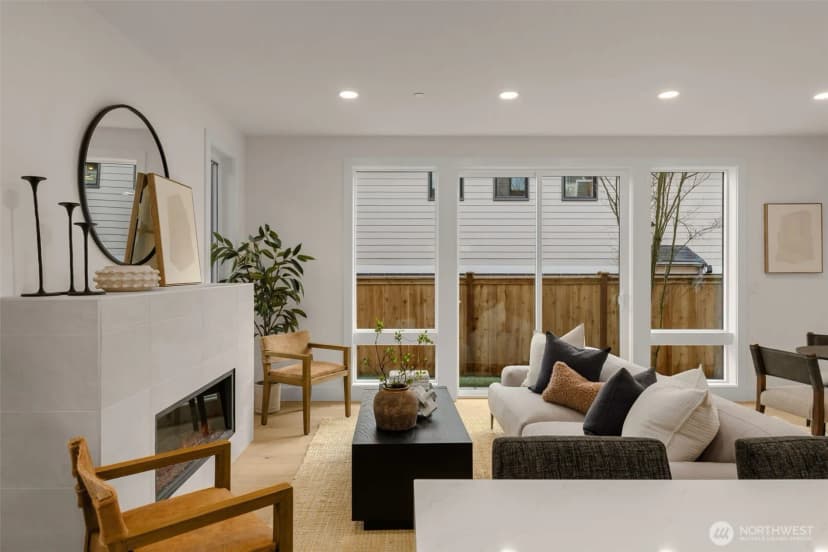 Property photo for 11413 Ne 91st Street, Kirkland photo 12