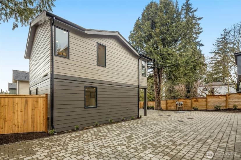 Property photo for 11413 Ne 91st Street, Kirkland photo 30