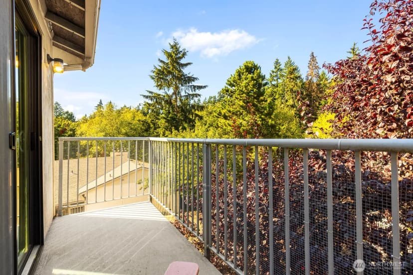 Property photo for 1235 Sw 132nd Lane #931, Burien photo 17