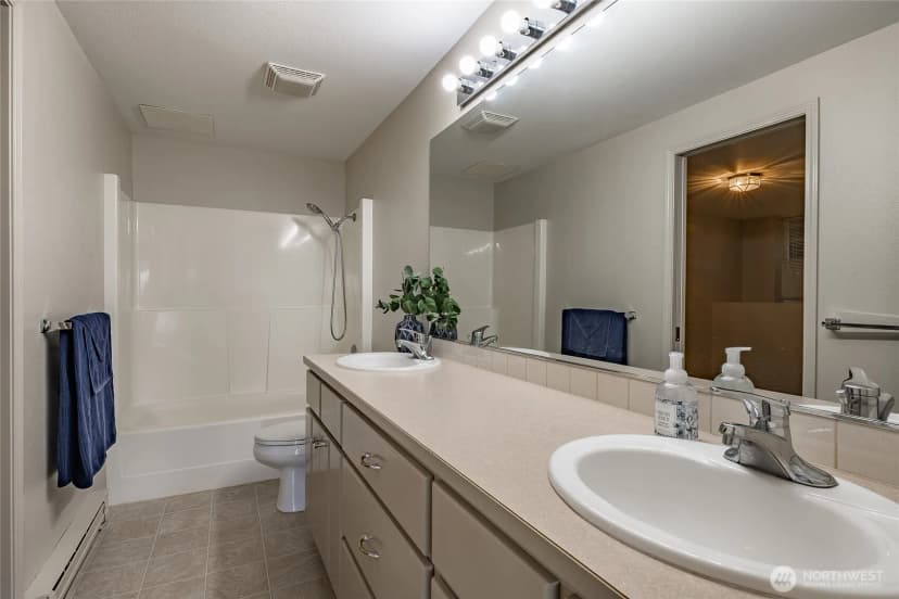 Property photo for 8024 Chinook Way, Blaine photo 36