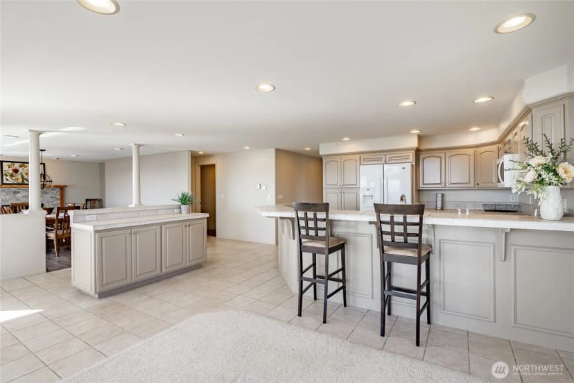 Property photo for 8024 Chinook Way, Blaine photo 8