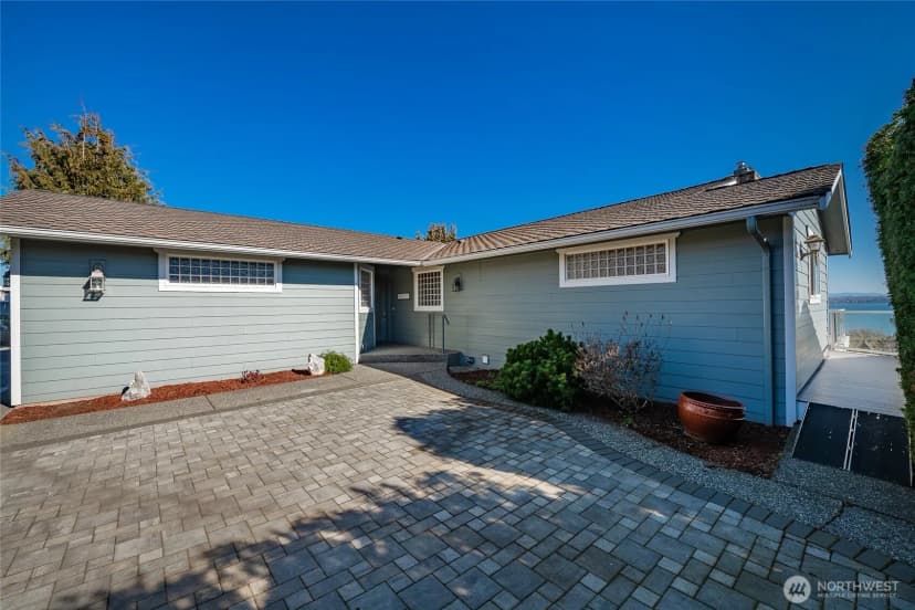 Property photo for 8024 Chinook Way, Blaine photo 4